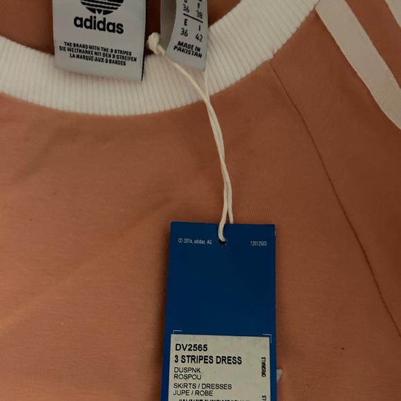 Adidas dress - Picture 2 of 2